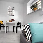 Parisiannest Villette